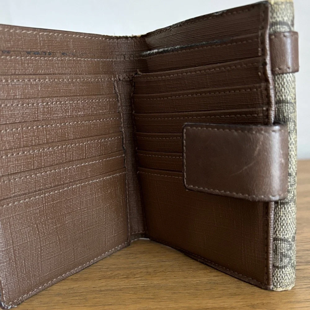 Brown and Gold GUCCI Monogram Wallet - Picture 6 of 13